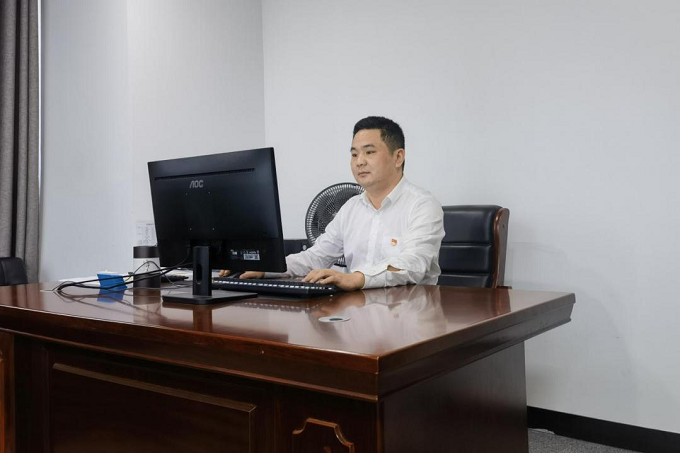 基層職工熱議黨的二十大系列報道（三） ：愛崗敬業(yè)、無私奉獻，在公司高質(zhì)量發(fā)展中拼搏奮斗